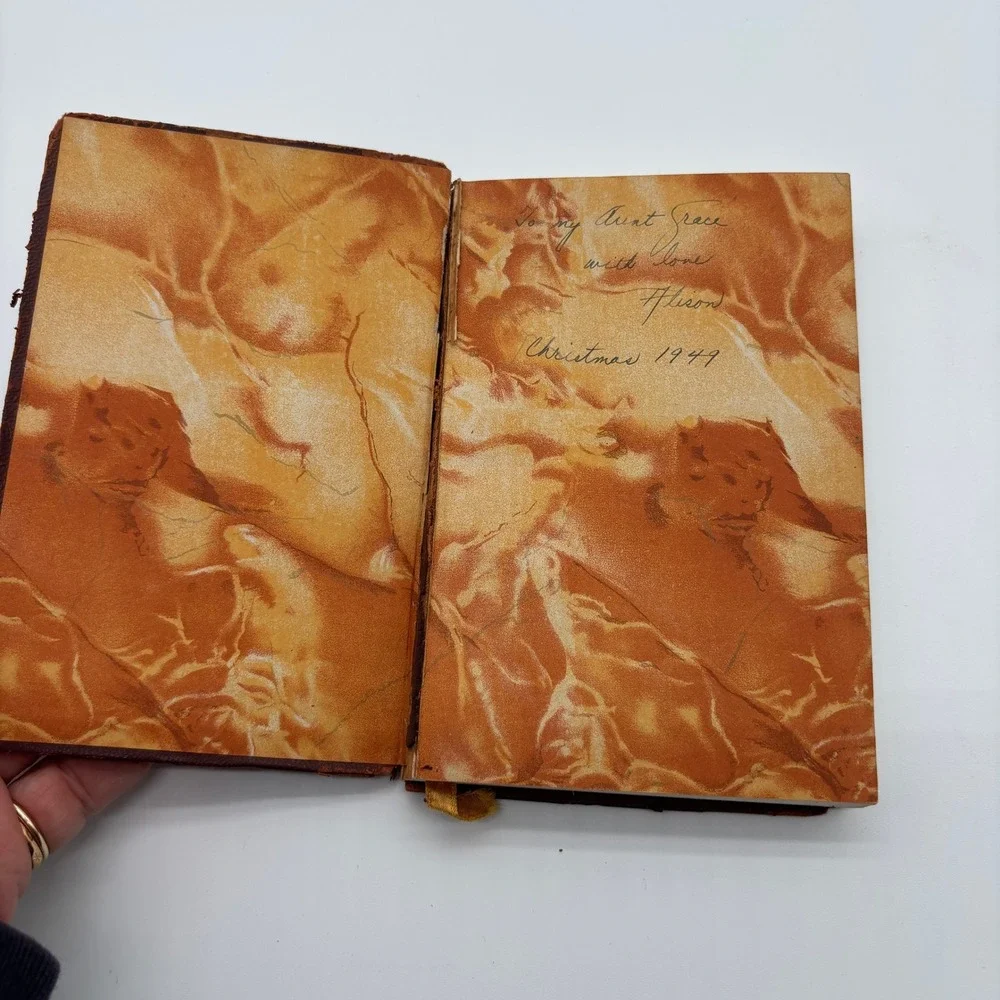 Great‎ Expectations Charles Dickens Thomas Nelson and Sons Vintage Pocket Book